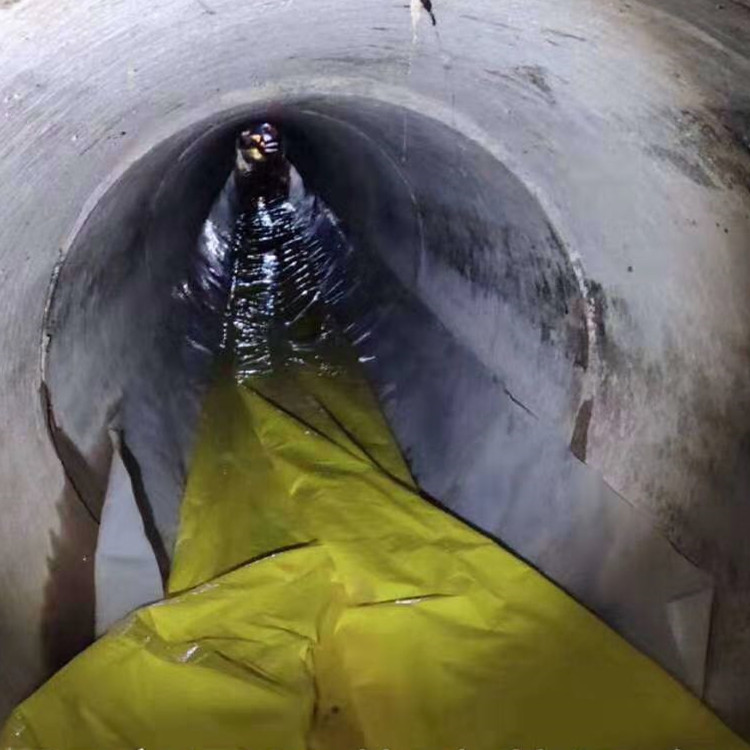 南岔管道紫外光固化修复