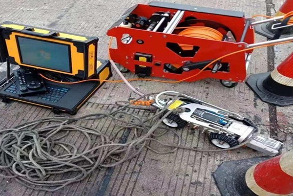 南岔CCTV管道检测机器人